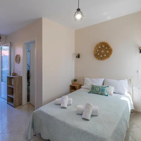 Alex Downtown * Argostoli (Kefalonia)