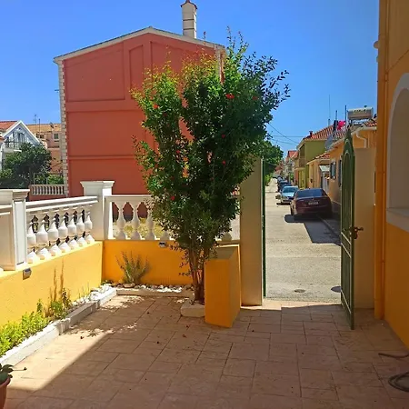 Διαμέρισμα Alex Downtown *